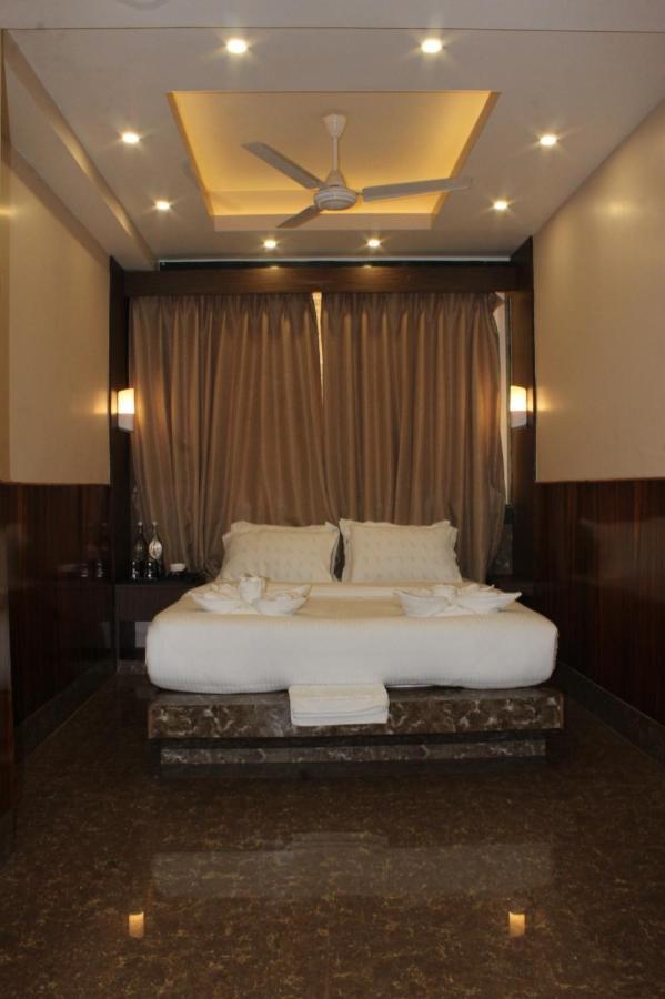Hotel Subhashree Гангток Экстерьер фото
